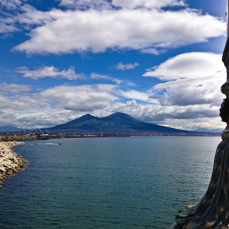 Monolocale Nel Cuore Di Napoli 아파트 객실 사진